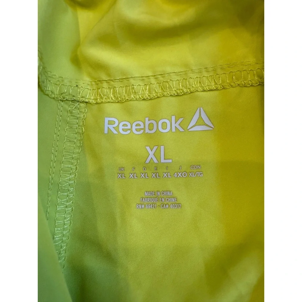 Reebok PlayDry Mens XL Neon Lime Yellow Athletic Gym Training Shorts 3/4 Graphic